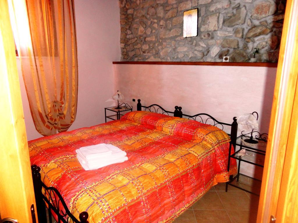 Casa Vacanze Caccamo Santa Lucia Exterior foto